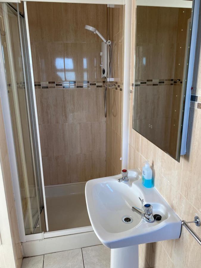 להינץ' Cozy Seaside Home,3 Minute Walk To Village/Beach מראה חיצוני תמונה